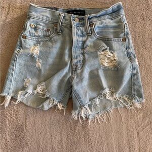 Aeropostale Women’s 90s High Rise Cut Off  Shorts 000